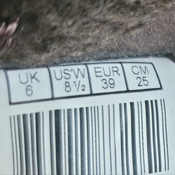 **Rare**Puma Zimno Women's Sneaker Boots - Picture 9 of 9